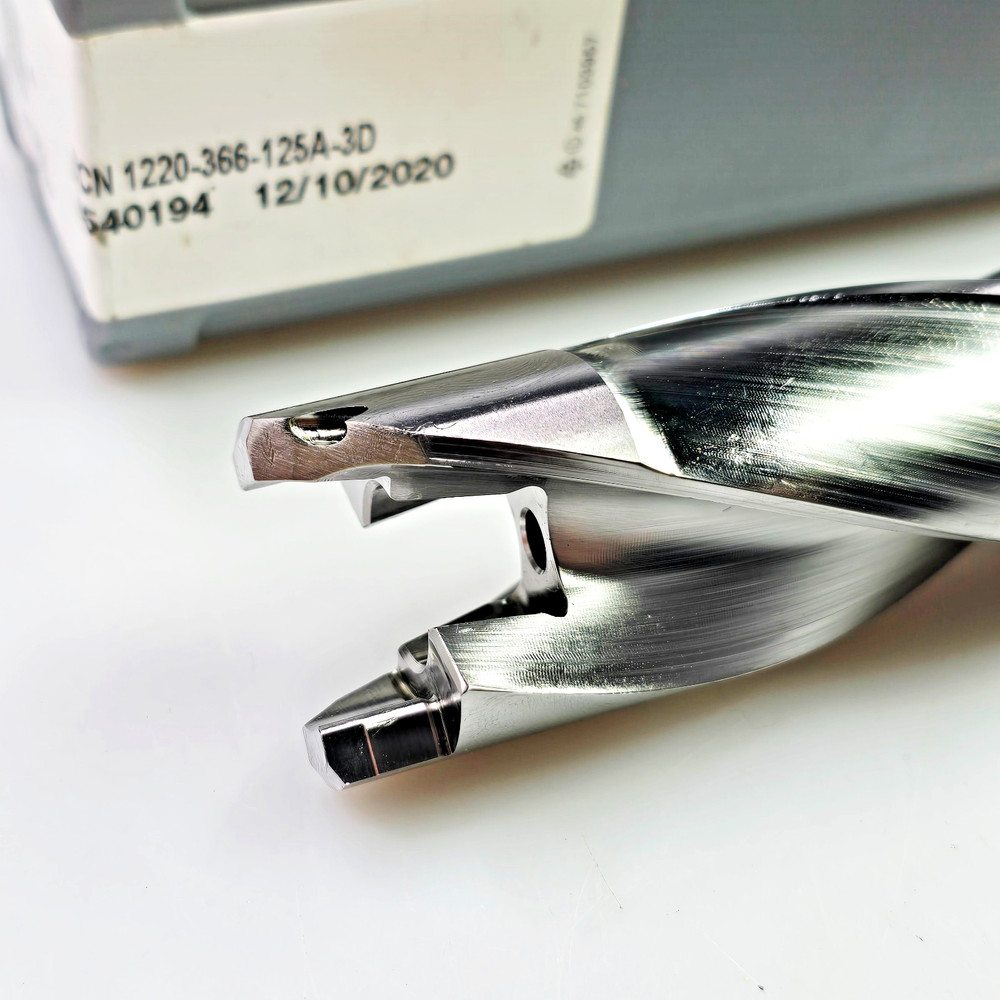 Iscar DCN 1220-366-125A-3D (1.220" - 1.256") Replaceable Tip 3xD Indexable Drill