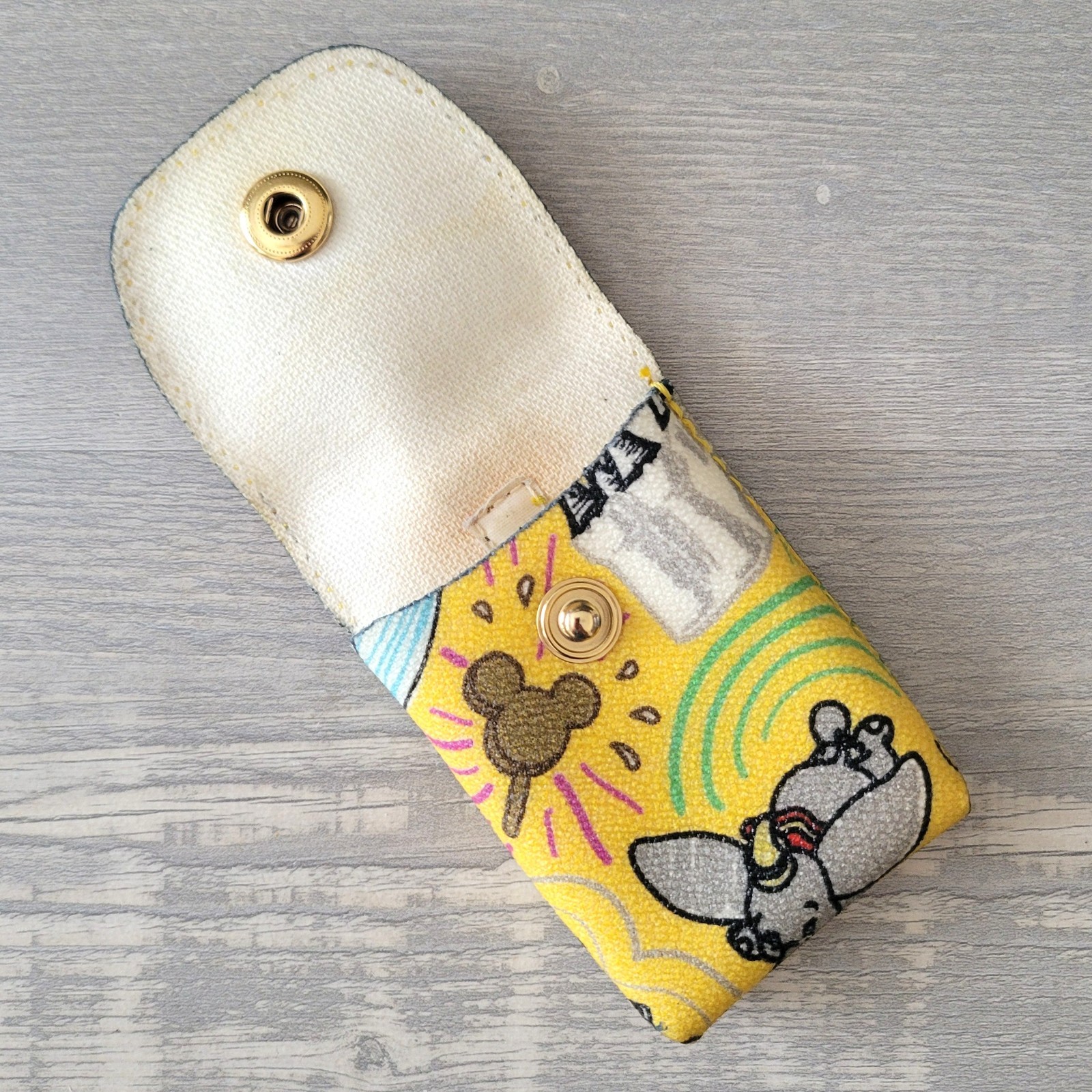 Dooney & Bourke Disney Parks Yellow Sketch Credit Card Key Fob Key Chain Ring