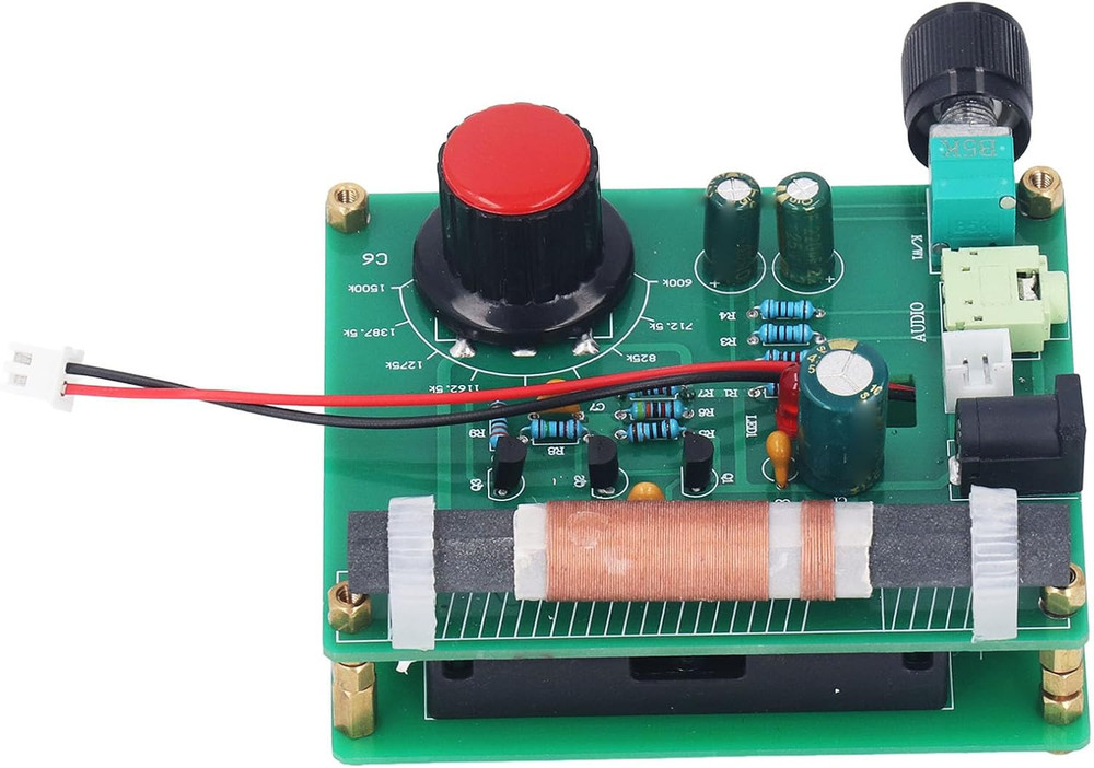 AM Transmitter 600Khz‑1500Khz Compact Portable with 3.5Mm Headphone Interface, V