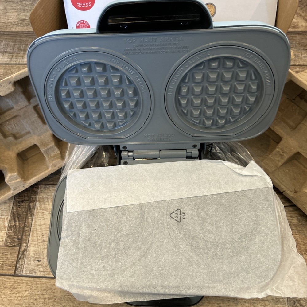 Disney Dash Stitch MultiMaker Double Waffle Maker System Stitch New