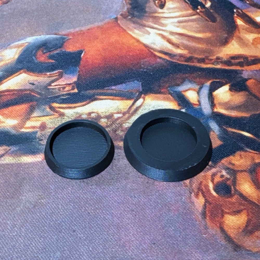 Round bases & base adaptors for wargaming