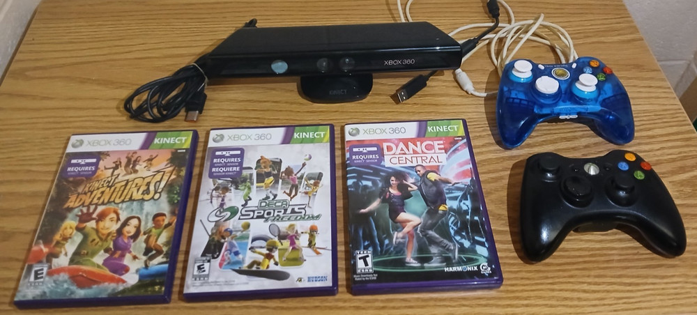 Microsoft XBOX 360 Kinect BUNDLE w/ Games & Controllers | TESTED & WORKING