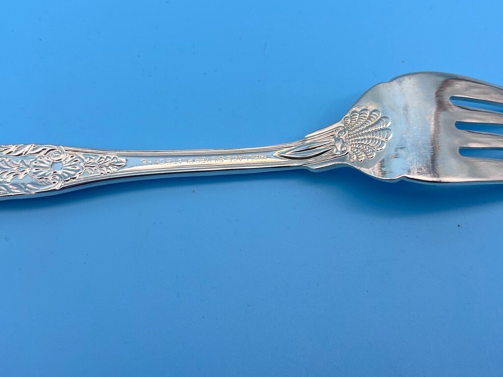Vintage 7-1/2" Wallace Silverplate China Table Fork Shell Design Scrolls