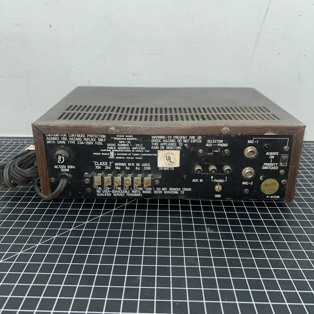 Vintage Realistic 35 watt Solid State MPA-35 P.A. Amplifier