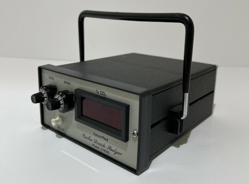 VACU MED CARBON DIOXIDE CO2 ANALYZER MODEL 17630