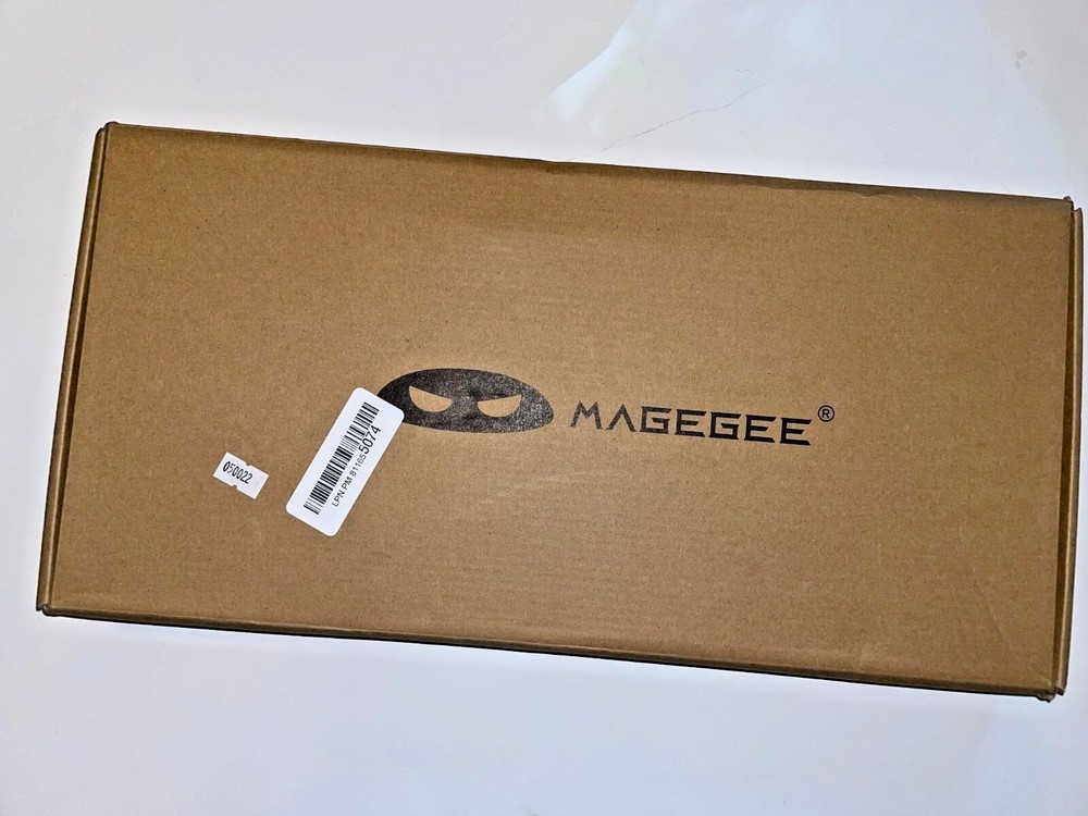 Magegee Pink Gaming Keyboard, 7 Solid Colors Backlit Wired Gaming Keyboard