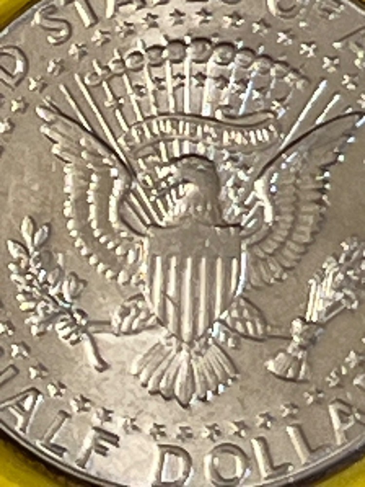 COIN KENNEDY 2001 D FREE SHIPPING