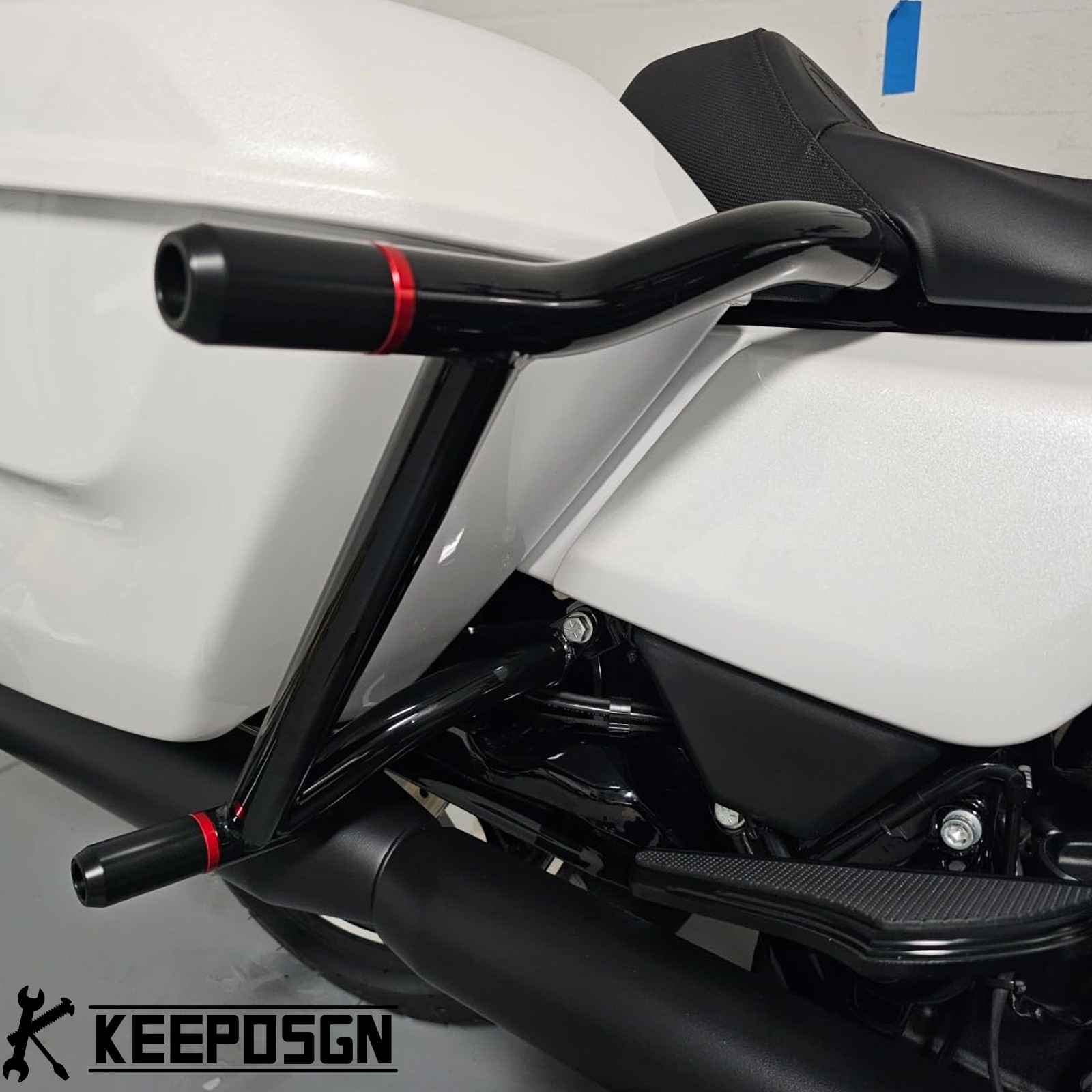 Saddle Bag Guards Crash Bar For Harley Road Glide Street Glide Special 2009-2025