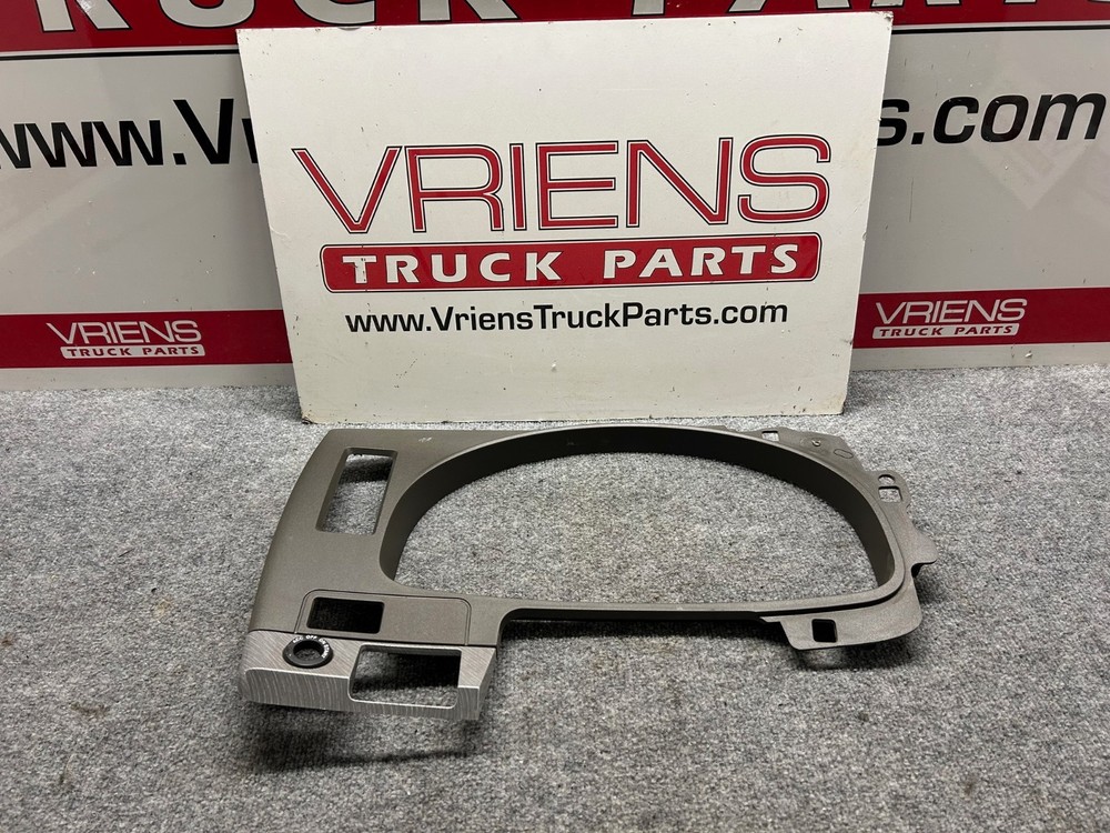 KENWORTH S18-1032-141721 BEZEL-A PANEL ASSY