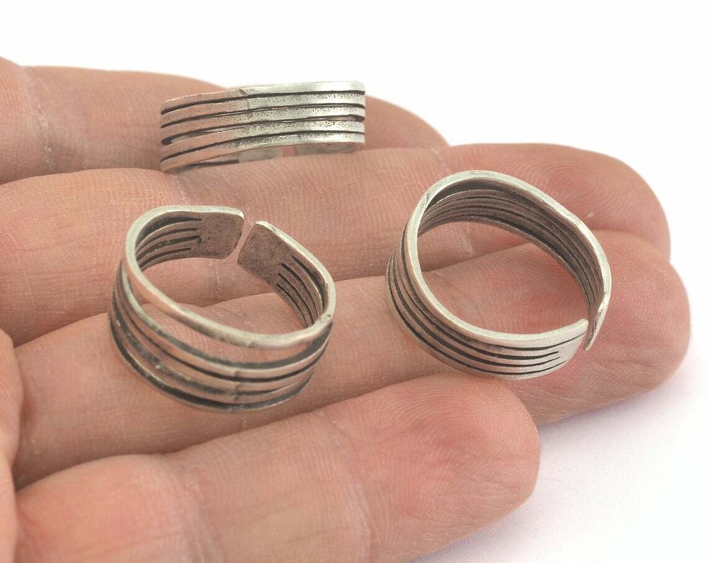Adjustable Ring Antique Silver Plated Brass 18mm 8US inner size Adjustable 3435
