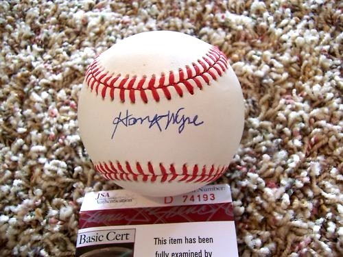 HANK WYSE SIGNED NL BASEBALL -JSA Authenticated #D74193