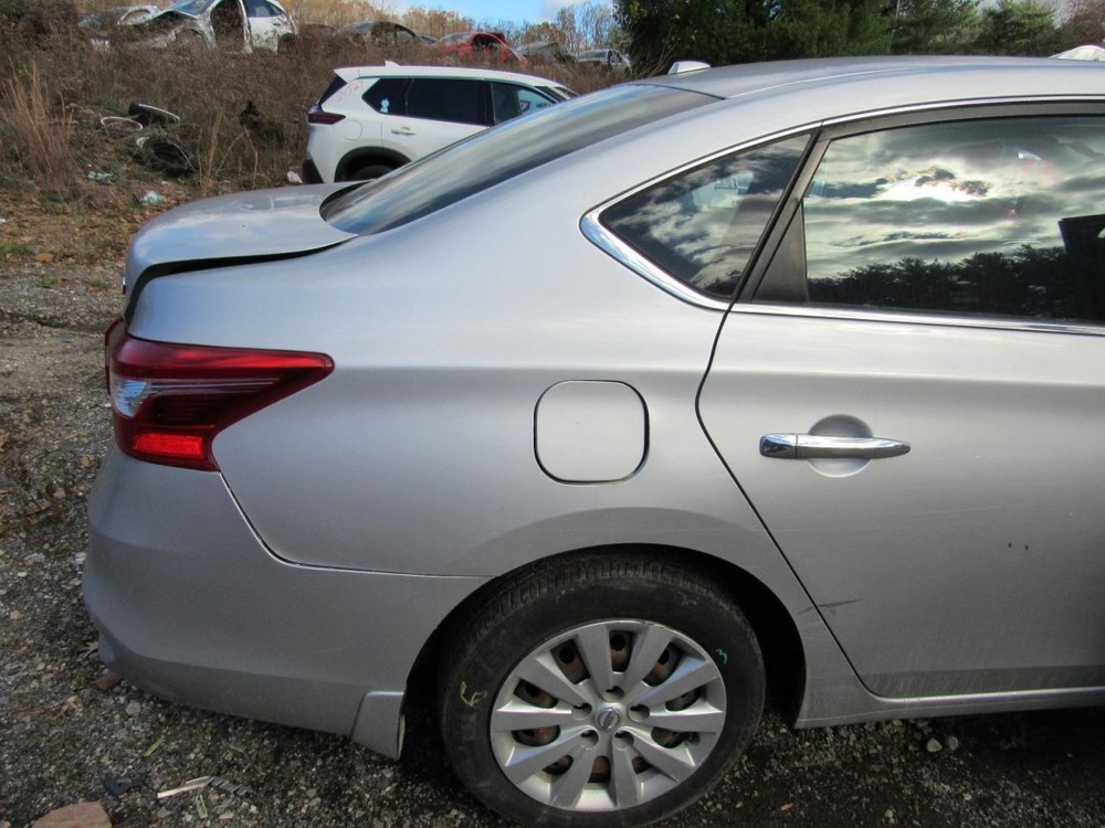 SENTRA 2017 Glove Box 1003884