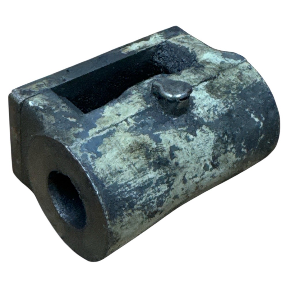 Hendey 14” Engine Lathe Bushing / Guide Bracket   ⬇️