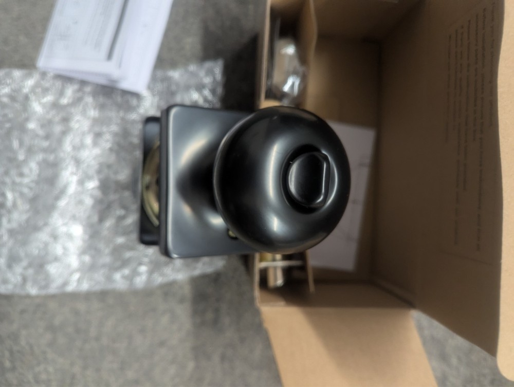Square Modern Door Knob, Matte Black Square Rose