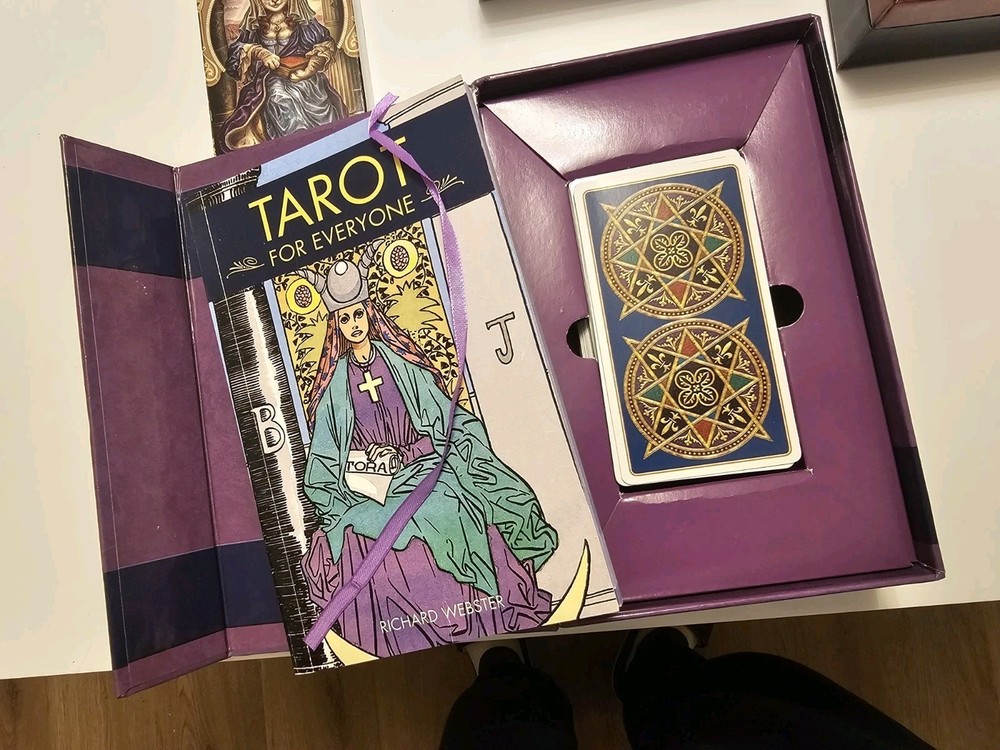 Tarot And Oracle Card Bundle