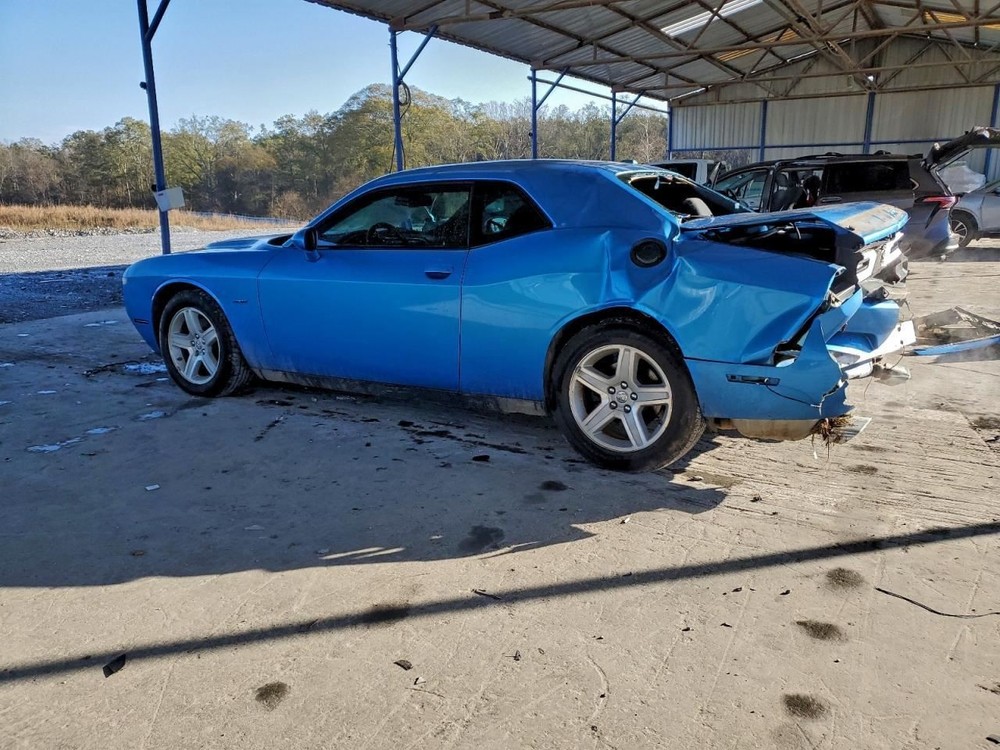 CHALLENGE 2016 Glove Box 5009259