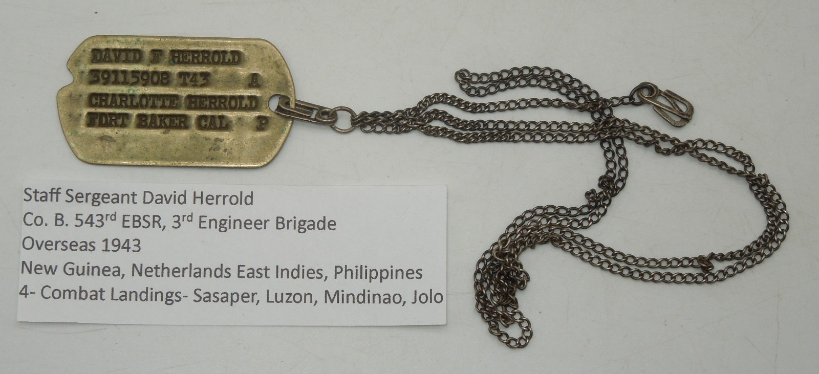 Original WWII US Army Pacific B 543rd ESBR Engineer Brigade Dog Tag J Hook DTA3