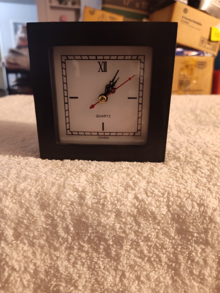 International Silver Company Photo Cube With Clock