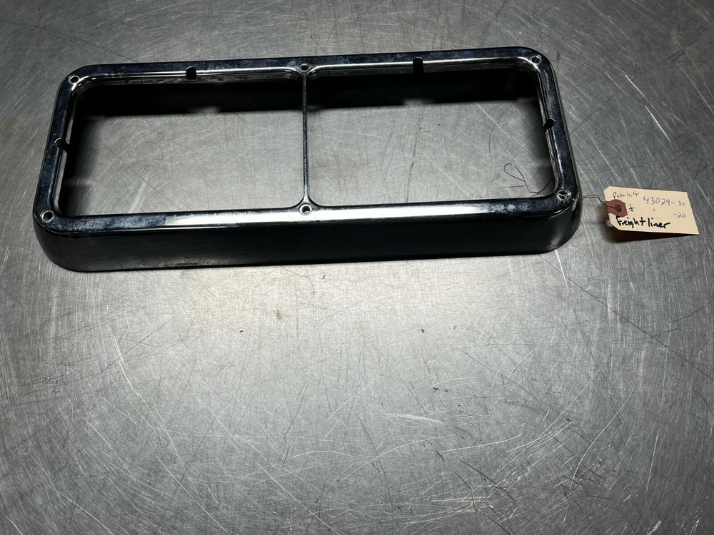 43029-30 Peterbilt Chrome Rectangular Dual Headlight TRIM BEZEL 4302930
