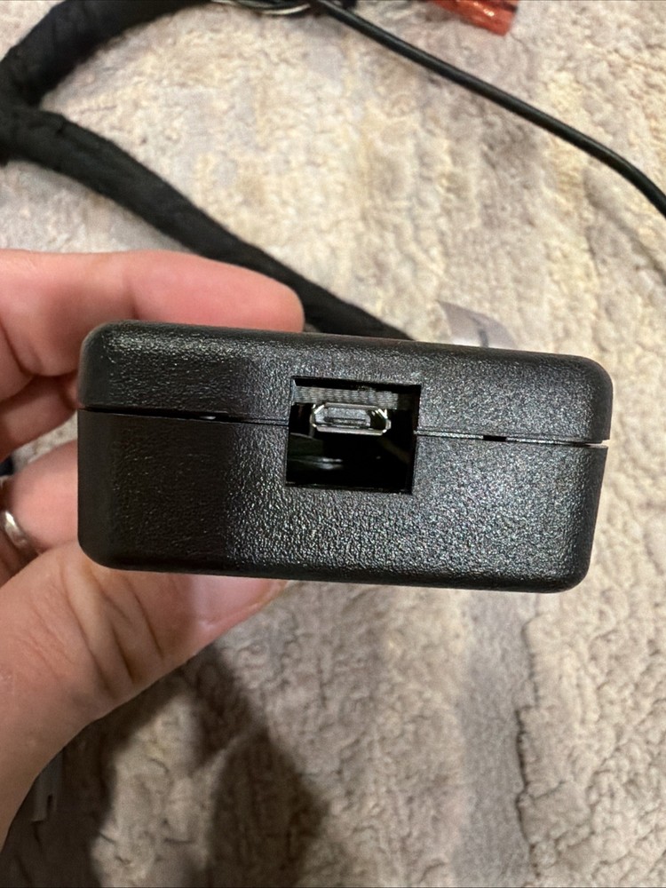 Axxess AX-GMCL2 Radio Replacement Interface Used EUC