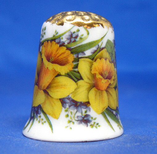 Birchcroft Thimble -- Gold Top Daffodils -- Free Gift Box