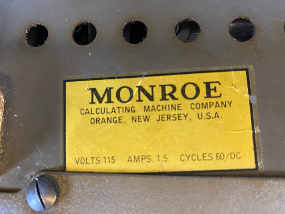 Rare Vintage Calculating Machine/ Adding Machine Model CST-10, Montgomery AL