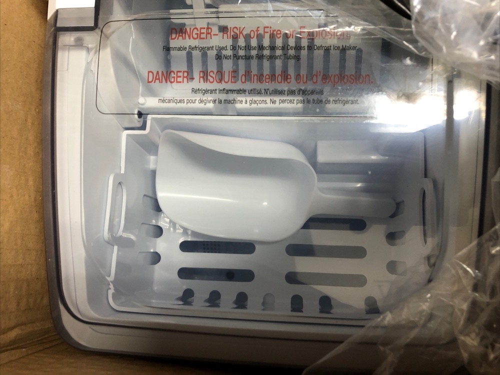 Portable Countertop Ice Maker Open Box - CB24C