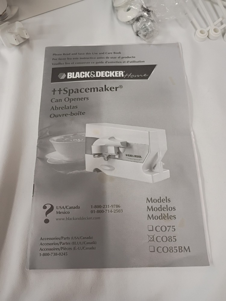 BLACK & DECKER Spacemaker Can Opener Under Cabinet - White CO85