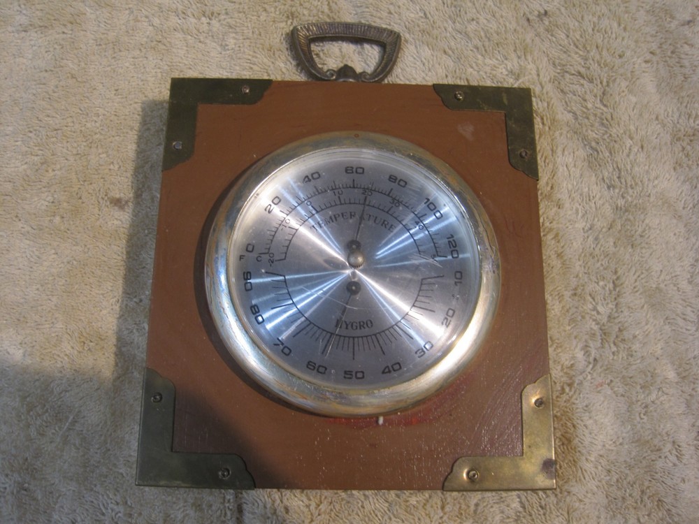 Vintage Barometer/Thermometer wall Hanging