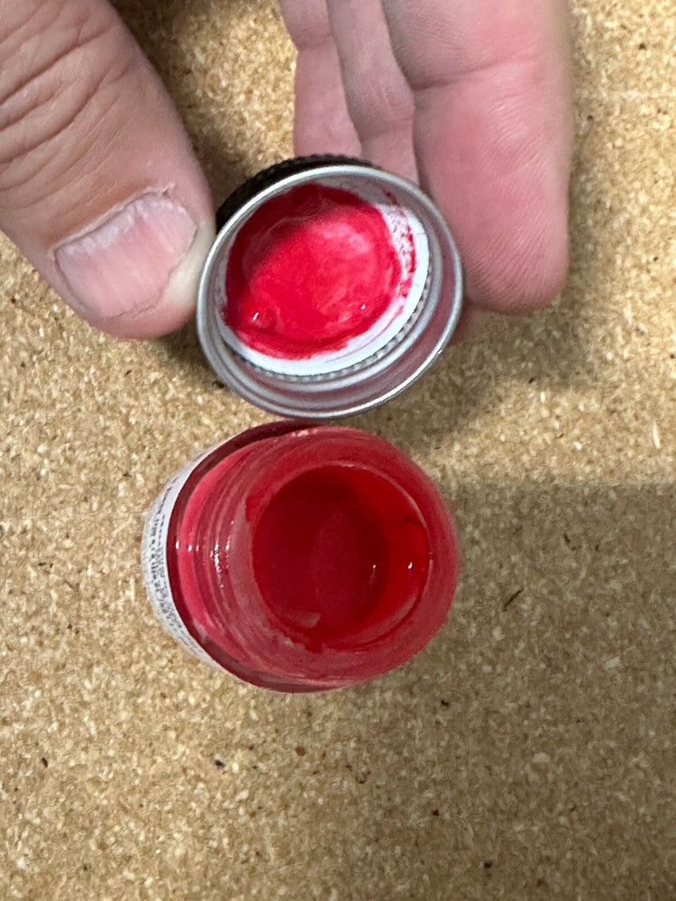 NEW TESTORS Model Master 0.5 oz paint GUARDS RED 4632 ACRYLIC