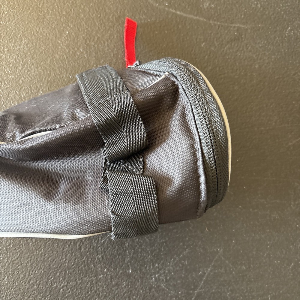Schwinn Seat Wedge Bag Reflective