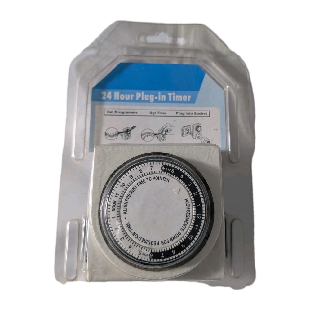 24-Hour Plug-In Timer for indoor use