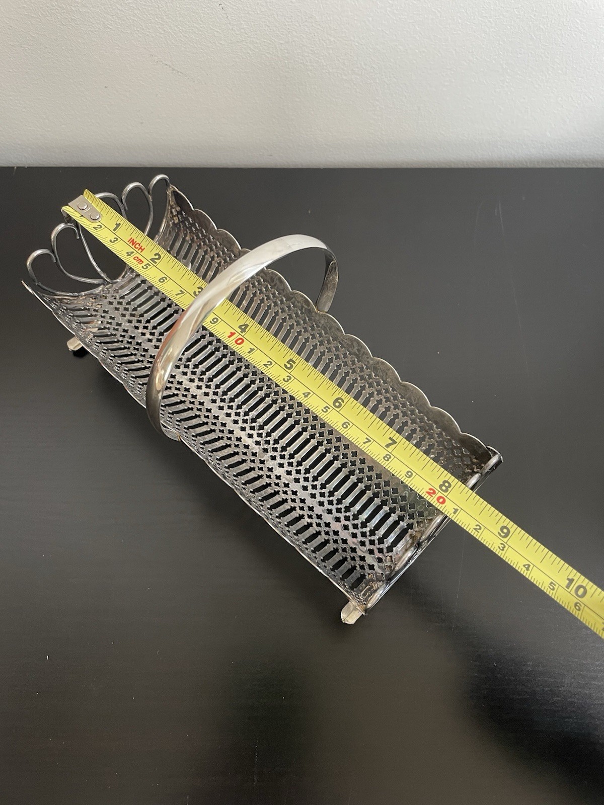 VTG Silver Plated Reticulated Decorative Biscuit, Cracker Caddy