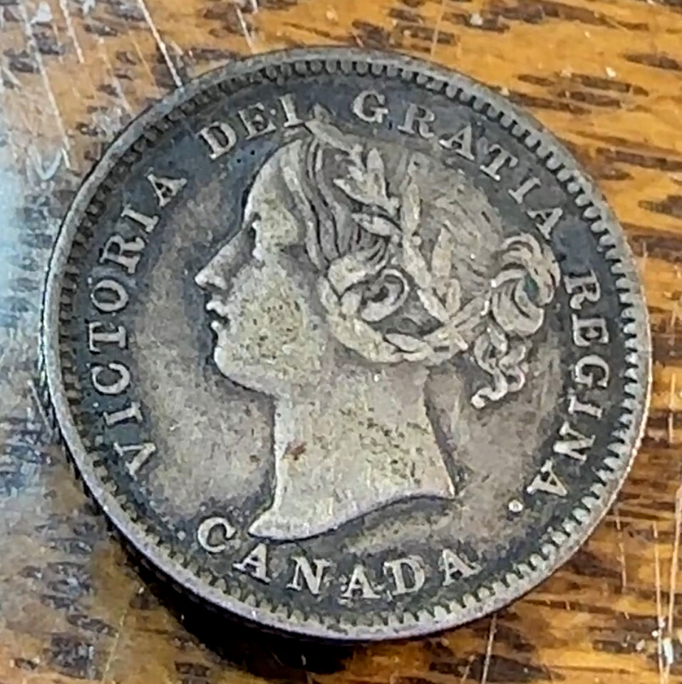 1900 Canada 10 Cents Nice Original VF+ CHRC