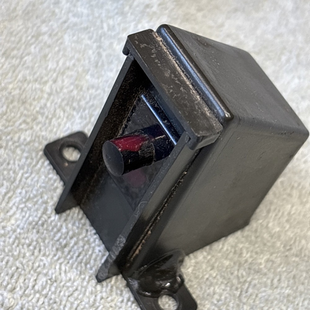 Craftsman 306.23395 Lid Switch.