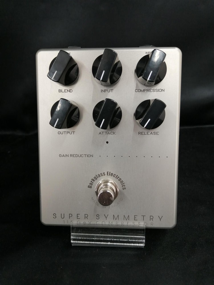 DARKGLASS SUPER SYMMETRY Model