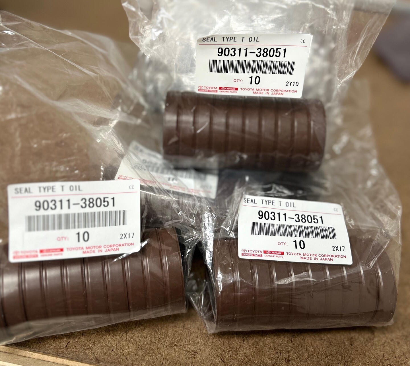 16 Piece 3.4L TIMING BELT KIT WATER PUMP Genuine & OEM Parts with CRANKBOLT