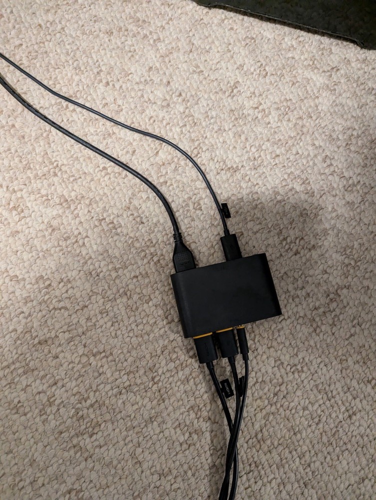 HTC VIVE 1ST GEN UNTESTED/INCOMPLETE