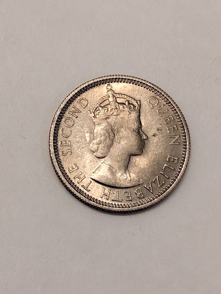 FIJI - 1953 - SIXPENCE - D 26
