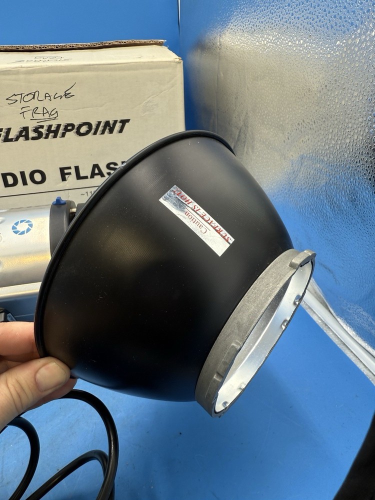 Flashpoint 1220 Studio Flash Tested Excellent Condition