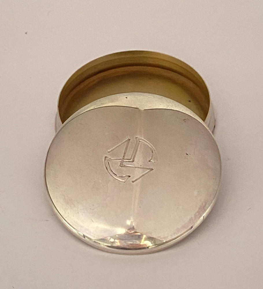 Antique c1910 Austrian Heavy Solid Silver Pill Trinket Box Gilt Interior