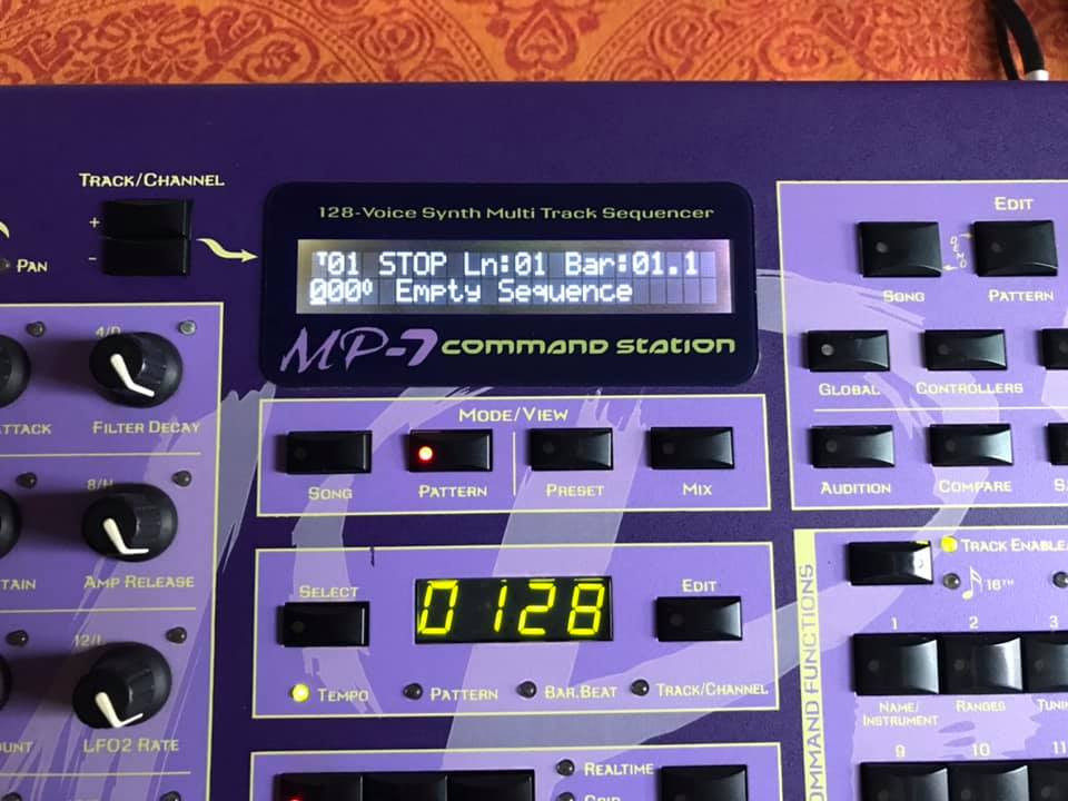 Black Led Display Replacement For Emu MP-7 / PX-7 Command Station Synth ！