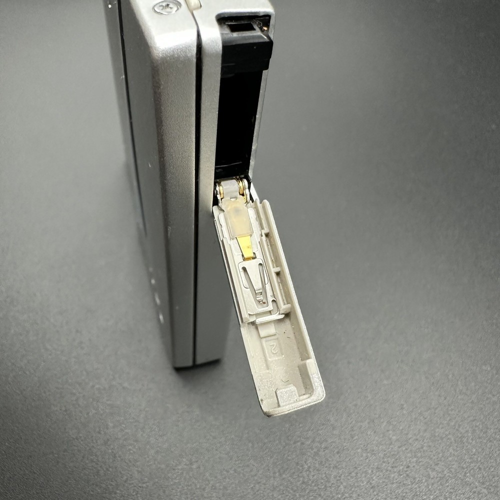 SONY MZ-E720 Portable Minidisc Player Tested
