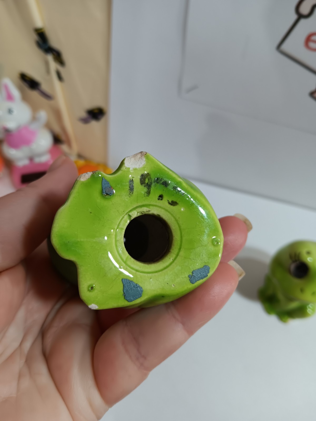 VTG NEIL THE FROG SALT & PEPPER SHAKERS CERAMIC 1970'S SET SEARS AND ROEBUCK!!!