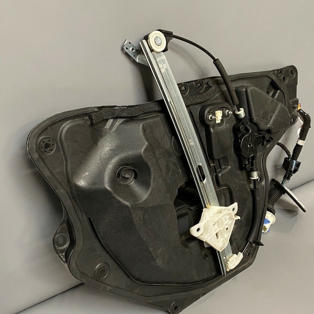 MAZDA 3 WINDOW REGULATOR RIGHT FRONT 2014 2015 2016 2017 2018 OEM
