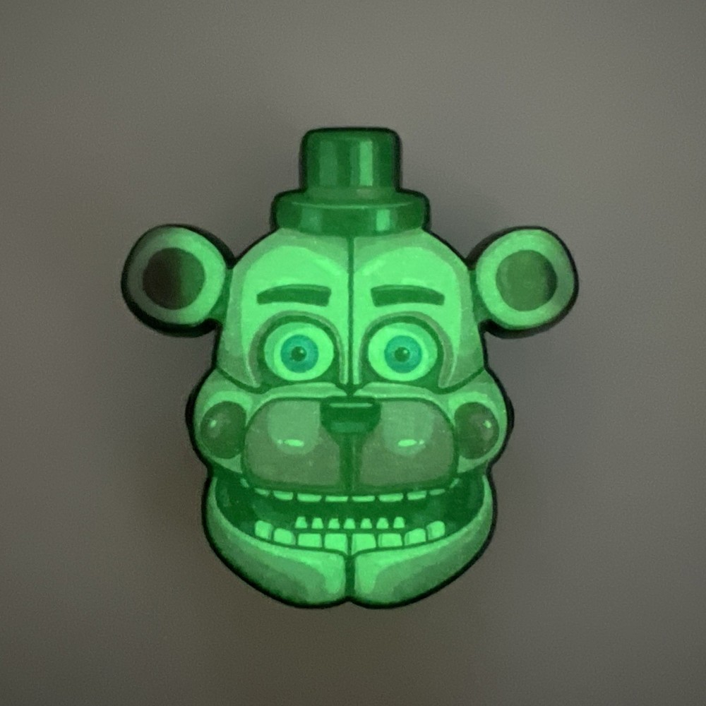 Figpin Mystery Mini - Five Nights at Freddy’s - GITD Unommon Funtime Freddy