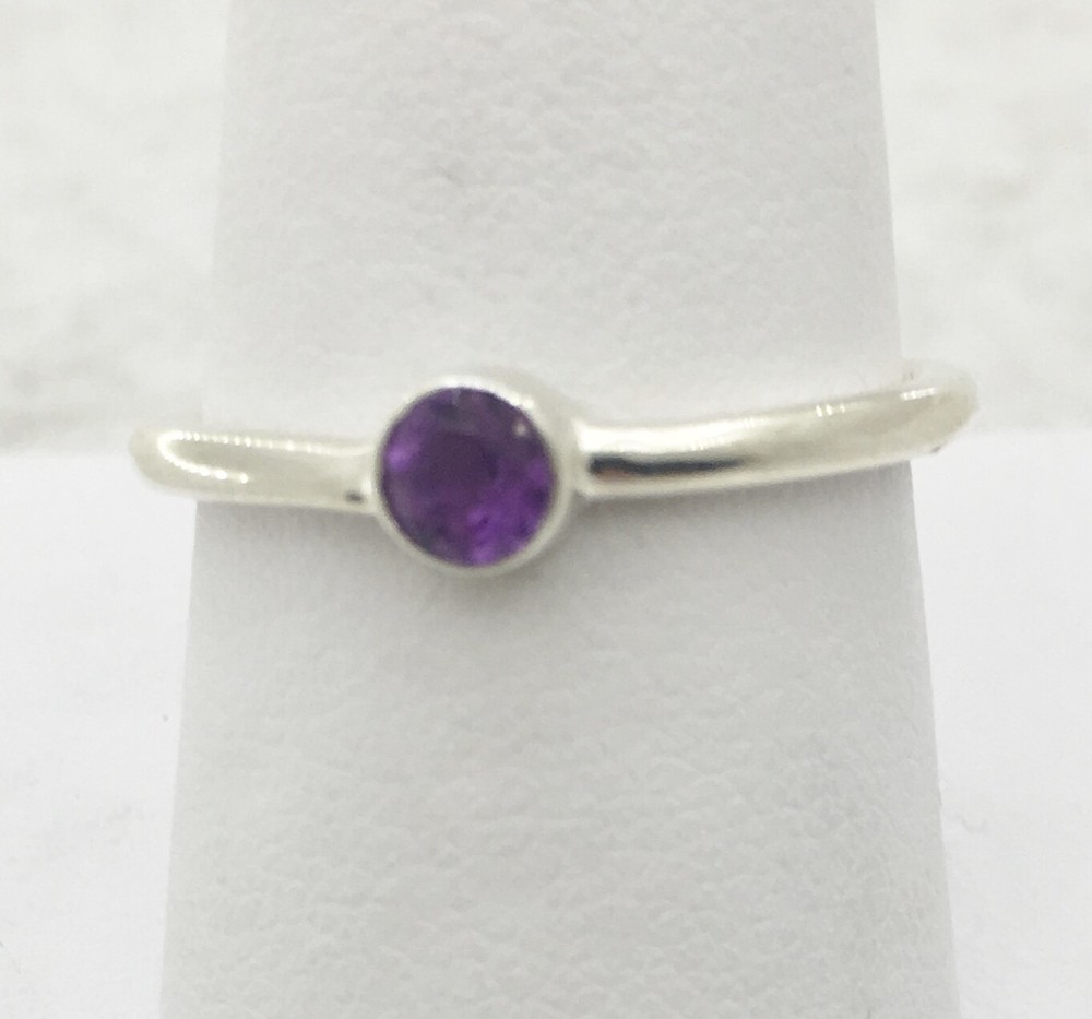 Sterling Silver Amethyst ring size 9