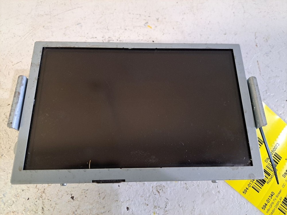 2012-2014 Ford Edge Front Center Dash Mounted 8" Touch Screen