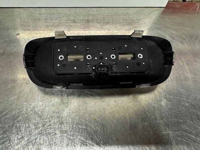 KENWORTH P54-1042 LIGHT-DOME