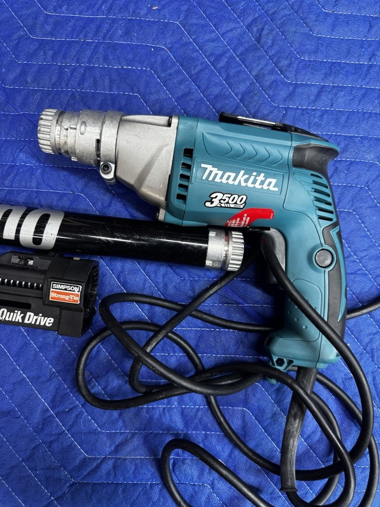 Makita FS2300M2 Drywall Deck Screwdriver